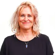 Photo of Lisa Salter